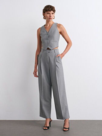 72146 DİLVİN İNCE ÇİZGİLİ PİLİLİ PANTOLON