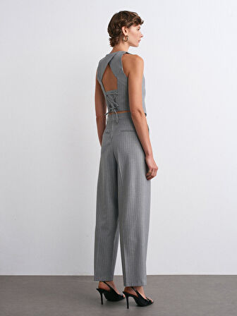 72146 DİLVİN İNCE ÇİZGİLİ PİLİLİ PANTOLON