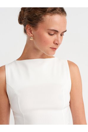 50281 Peplum Top