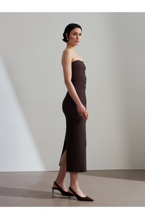 91368 Straplez Midi Elbise