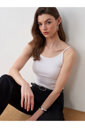 21178 Fitilli Basic Top-Beyaz