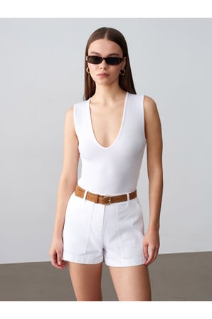 32835 V Yaka Bodysuit
