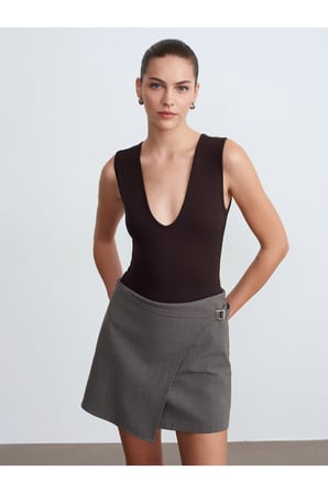 32835 V Yaka Bodysuit