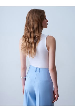 32895 Degaje Yaka Top