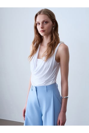 32895 Degaje Yaka Top