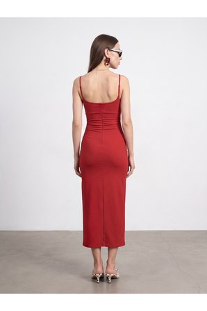 91712 Kare Yaka Büzgülü Midi Elbise