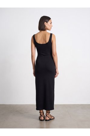91733 Bra-Free Midi Elbise