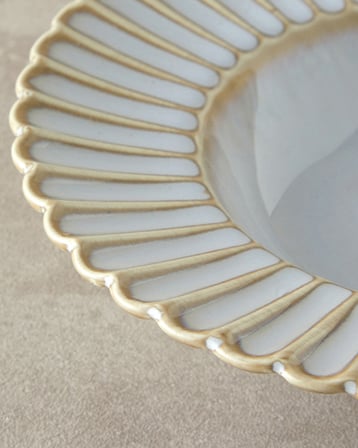 English Home Fiore New Bone China Çukur Yemek Tabağı 22 cm Gri