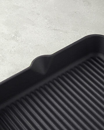 Hecha Demir Döküm Kare Grill Tava 30 cm Biberiye Yeşili