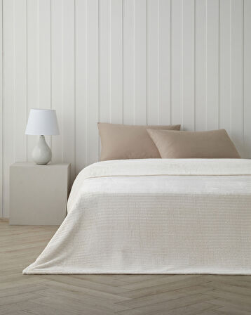 Shiny Lines Floşlu Supersoft Çift Kişilik Battaniye 200x220 cm Krem