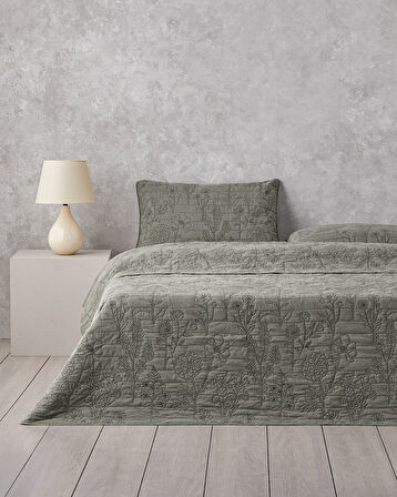 Belle Bloom King Size Yatak Örtüsü Takımı 240x220 cm Yeşil