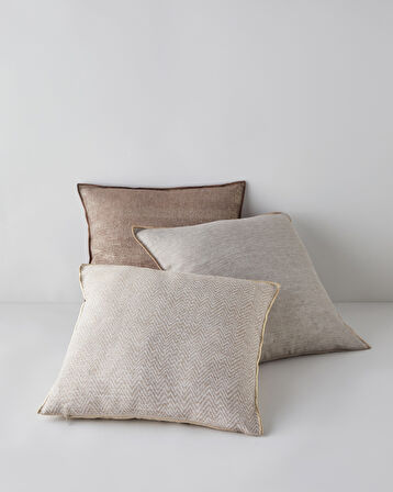 Ellie Dekoratif Kırlent Kılıfı 45x45 cm Bronz