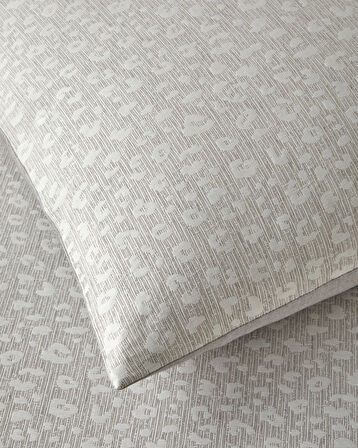 Lush Leopard Jakarlı Çift Kişilik Nevresim Takımı 200x220 cm Bej