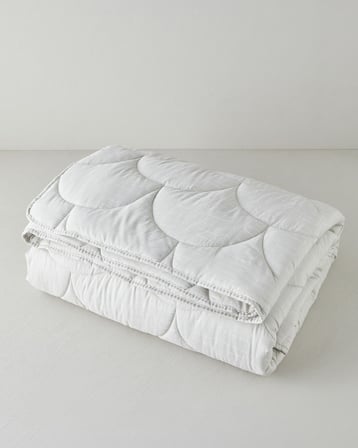 Fiesta Baskılı Mikrofiber Çift Kişilik Yorgan 195x215 cm Taş Rengi