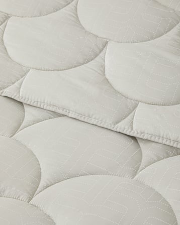 Fiesta Baskılı Mikrofiber Çift Kişilik Yorgan 195x215 cm Taş Rengi