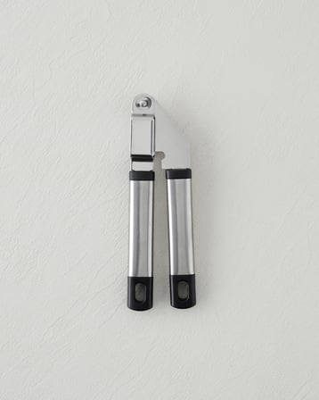 Steel Force Paslanmaz Çelik Sarımsak Ezici 18,5 cm Siyah - Gri