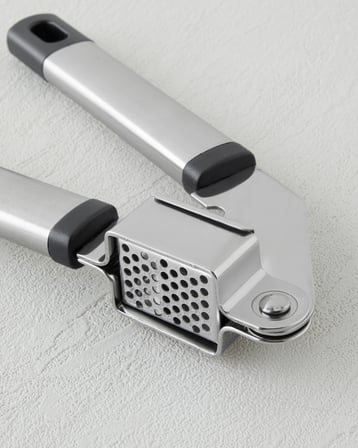 Steel Force Paslanmaz Çelik Sarımsak Ezici 18,5 cm Siyah - Gri