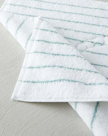 Mono Stripe %100 Pamuk Ayak Havlusu 50x70 cm Beyaz - Yeşil
