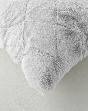 Soft Touch Rabbit Pelüş Kırlent Kılıfı 45x45 cm Gri