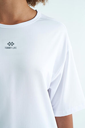 Beyaz O Yaka Baskı Detaylı Oversize Kısa Kol Kadın T-Shirt - 97263 | XL