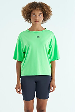 Neon Yeşil O Yaka Baskı Detaylı Oversize Kısa Kol Kadın T-Shirt - 97263 | M
