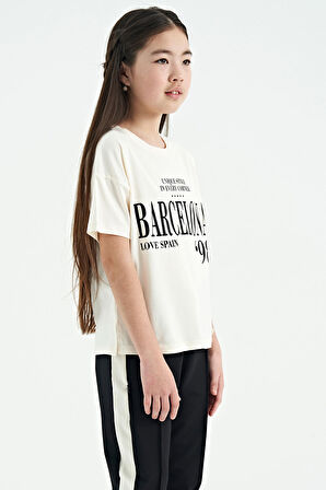 Ekru O Yaka Yazı Baskılı Düşük Omuz Oversize Kız Çocuk T-Shirt - 75115 | 8-9 Yaş