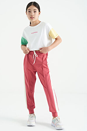 Beyaz Yazı Baskılı O Yaka Düşük Omuzlu Oversize Kız Çocuk T-Shirt - 75130 | 8-9 Yaş