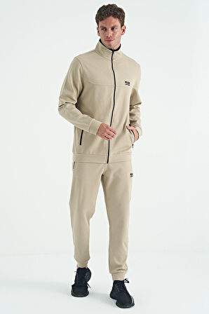 Bej Dik Yaka Fermuarlı Jogger Rahat Form Erkek Eşofman Takım - 85198 | S