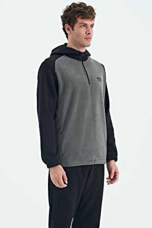 Koyu Gri Yarım Fermuarlı Kapüşonlu Renk Bloklu Standart Kalıp Erkek Polar Sweatshirt - 88300 | L