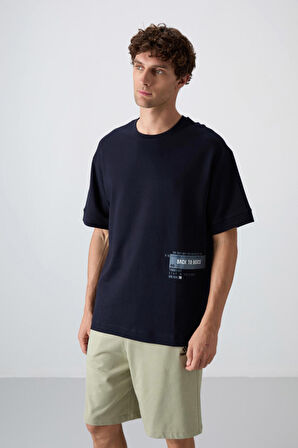 Lacivert Pamuklu Kalın Yumuşak Dokulu Oversize Fit Baskılı Erkek T-Shirt - 88322 | M