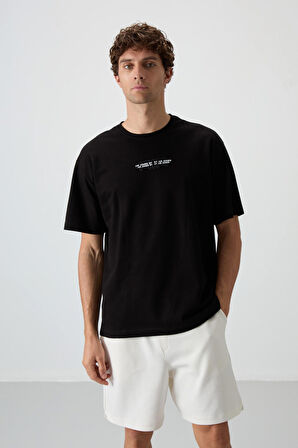 Siyah Pamuklu Kalın Yüzeyi Dokulu Oversize Fit  Baskılı Erkek T-Shirt - 88372
