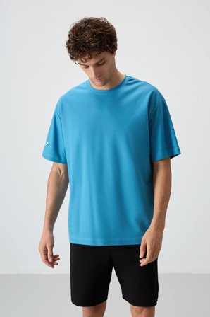 Petrol Mavi Pamuklu Kalın Yüzeyi Dokulu Oversize Fit  Baskılı Erkek T-Shirt - 88369