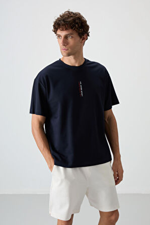 Lacivert Pamuklu Kalın Yüzeyi Dokulu Oversize Fit  Baskılı Erkek T-Shirt - 88368