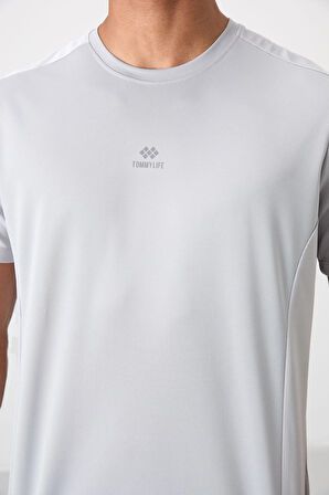 Gri Polyester Nefes Alan Dokulu İnce Esnek Standart Fit Erkek Performans T-Shirt - 88390