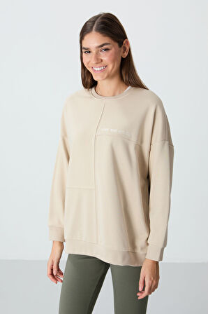 Bej Kompakt Pamuklu Kalın Pürüzsüz Dokulu O Yaka Oversize Fit Kadın Sweatshirt - 97288