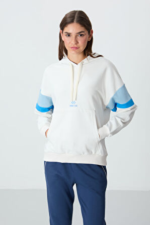 Ekru Kompakt Pamuklu Kalın Pürüzsüz Dokulu Kapüşonlu Oversize Fit Kadın Sweatshirt - 97290