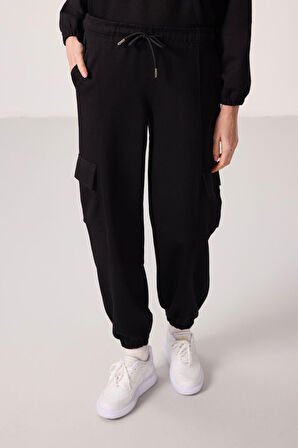 Siyah Yumuşak Dokulu Dik Yaka Gizli Fermuarlı Oversize Kadın Eşofman Takım - 95351