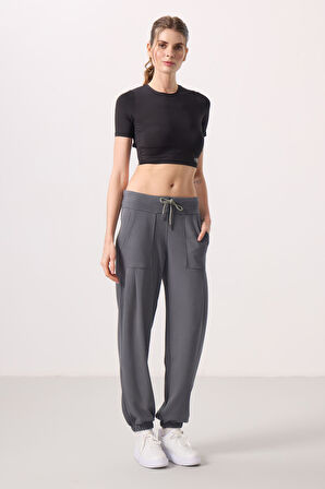 Koyu Gri Yumuşak Dokulu Cep Detaylı Rahat Form Kadın Pantolon - 94672