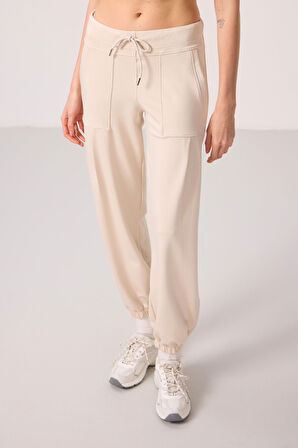 Bej Yumuşak Dokulu Cep Detaylı Rahat Form Kadın Pantolon - 94672