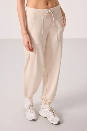 Bej Yumuşak Dokulu Cep Detaylı Rahat Form Kadın Pantolon - 94672