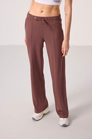 Kahverengi Yumuşak Dokulu Cepli Ön Dikiş Detaylı Kadın Palazzo Pantolon - 94670