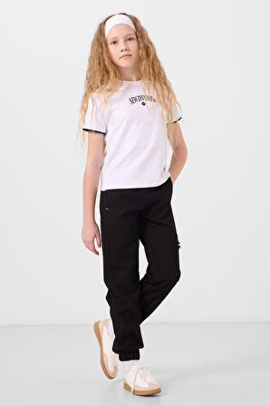 Beyaz-Siyah O Yaka Baskılı Lastik Paça Kargo Cepli Kız Çocuk Eşofman Takım - 75173