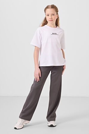 Beyaz-Koyu Gri O Yaka Baskılı Geniş Paça Standart Fit Kız Çocuk Palazzo Eşofman Takım - 75171