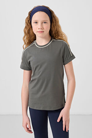 Haki Pamuklu O Yaka Standart Fit Basic Kız Çocuk T-Shirt - 75177