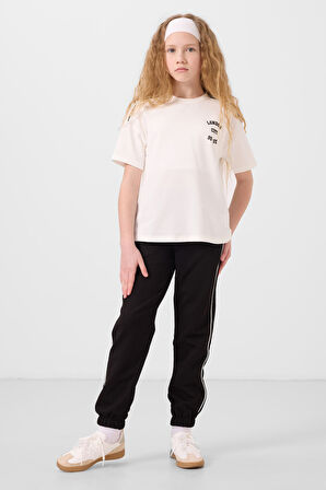 Ekru-Siyah O Yaka Baskılı Lastik Paçalı Standart Fit Kız Çocuk Eşofman Takım - 75186