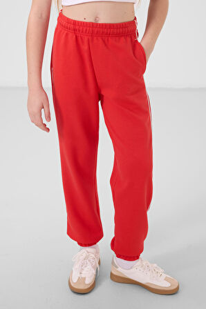 Ekru-Fiesta O Yaka Baskılı Lastik Paçalı Standart Fit Kız Çocuk Eşofman Takım - 75186