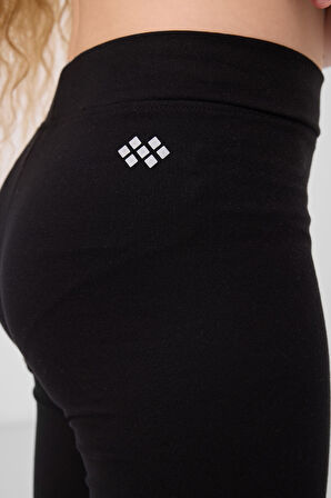 Siyah Pamuklu Kısa Paça Standart Fit Basic Kız Çocuk Tayt - 75188