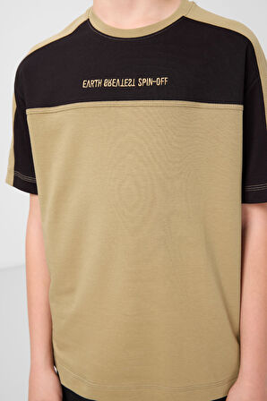 Koyu Bej Pamuklu Yumuşak Dokulu Oversize Fit Baskılı Erkek Çocuk T-Shirt - 11290