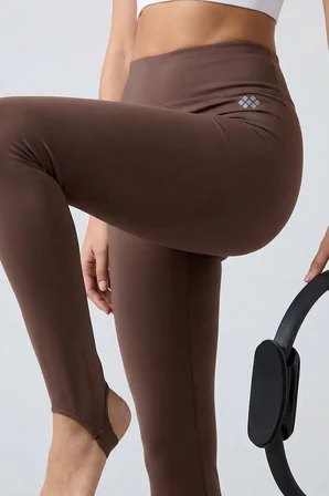 Kahverengi Standart Fit Esnek Spor Performans Kadın Topuklu Tayt - 94685