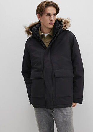 Kapüşonlu Siyah Parka 0110472-900